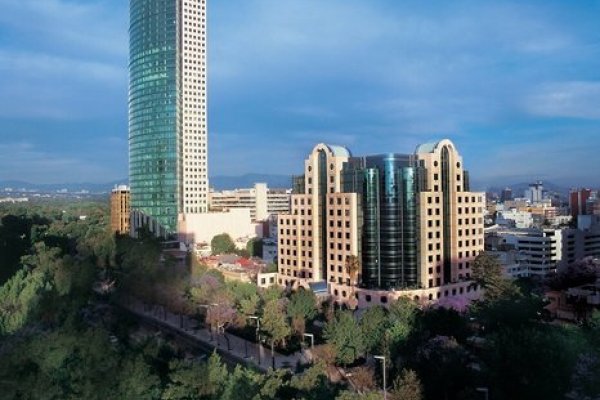Marquis Reforma
