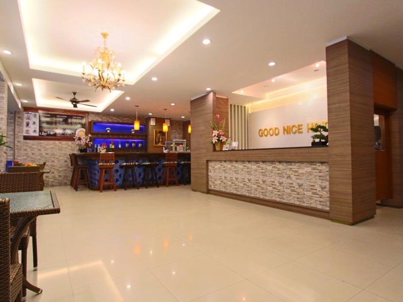 Good Nice Hotel