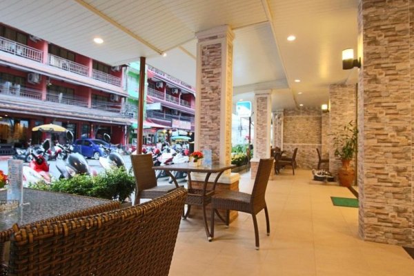 Good Nice Hotel