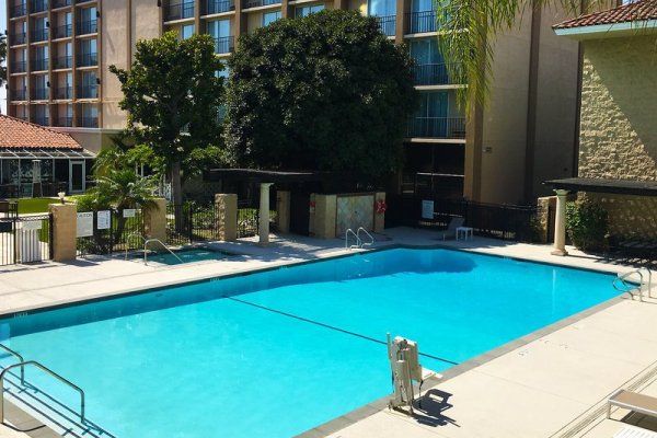 The Hotel Fullerton