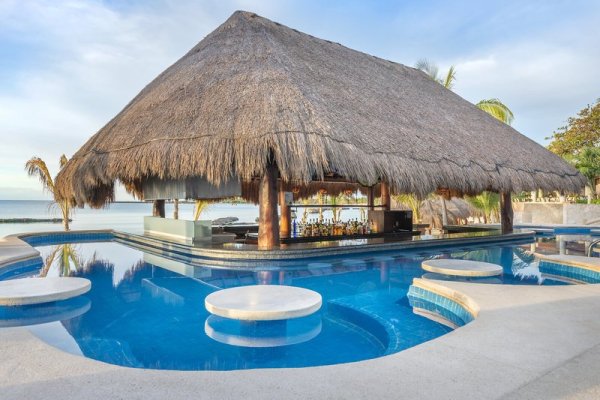 Omni Puerto Aventuras Beach Resort
