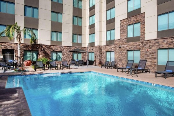 Hampton Inn Phoenix Airport North