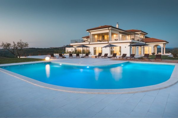 Wine Residence Cattunar