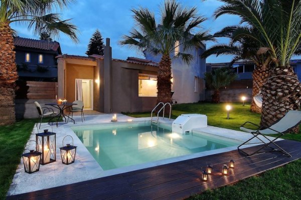 Paradise Island Villas