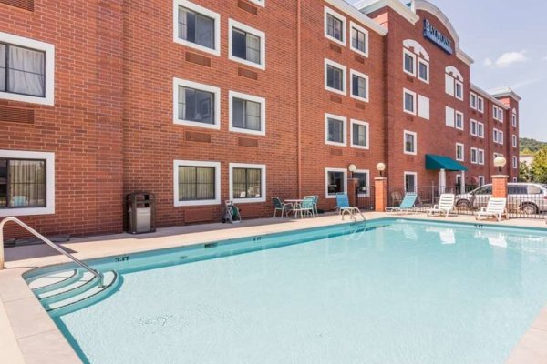 Baymont Inn & Suites Nashville / Brentwood