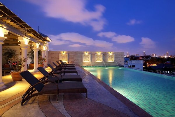 Chillax Resort