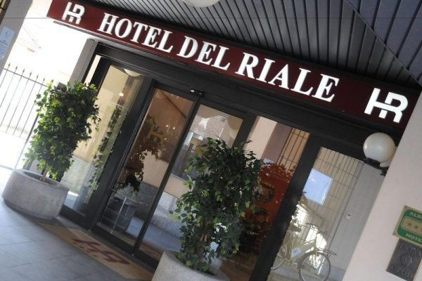 Hotel Del Riale