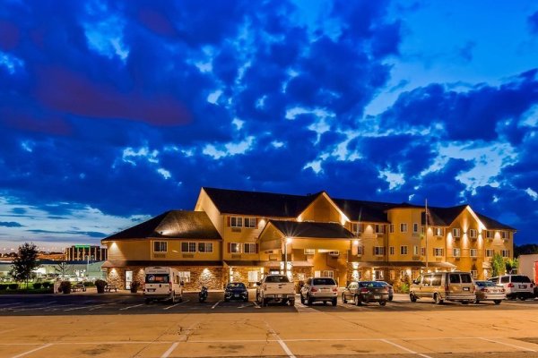 Best Western Settle Inn