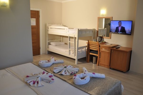 Tonoz Beach Hotel