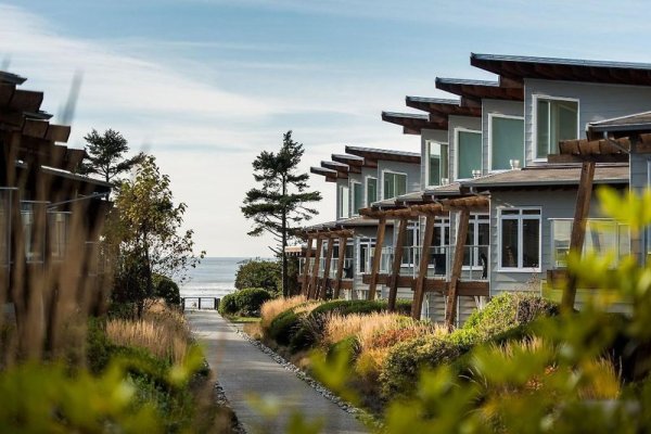 Cox Bay Beach Resort