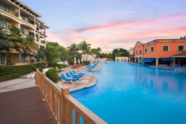 Hotel Marina El Cid Spa & Beach Resort
