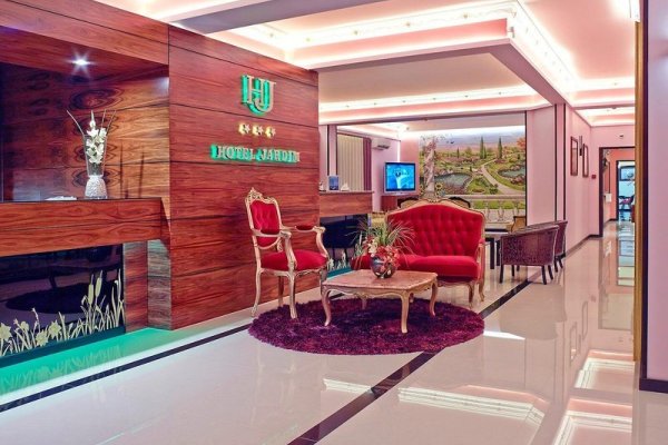 Hotel Jardim