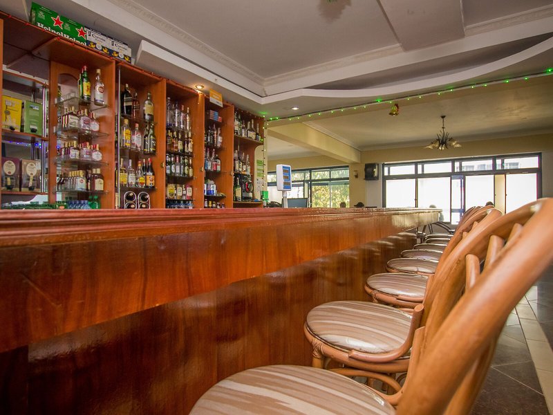 Meru Paramount Hotel