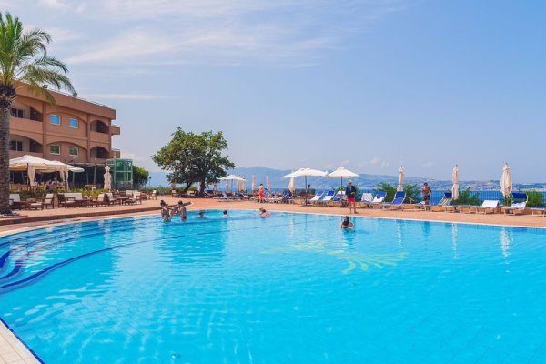 Altafiumara Resort & Spa
