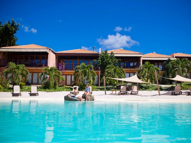 Blue Bay Resort - Blue Bay