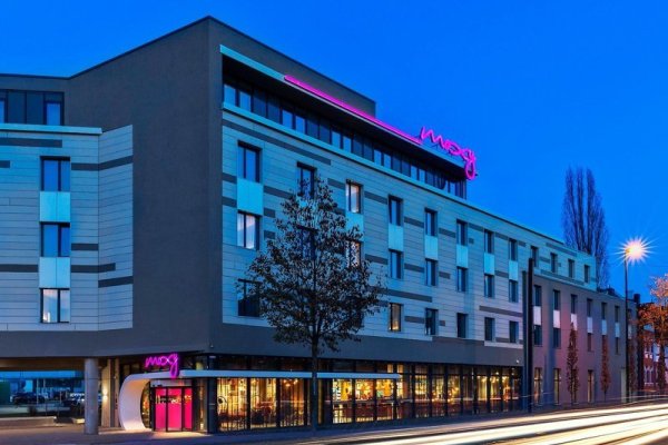Moxy Düsseldorf Süd