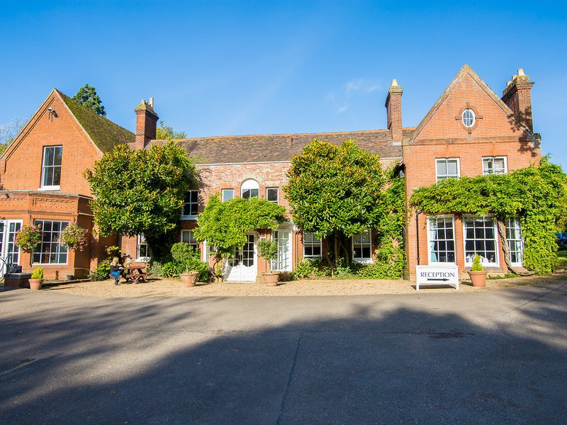 Muthu Belstead Brook Hotel