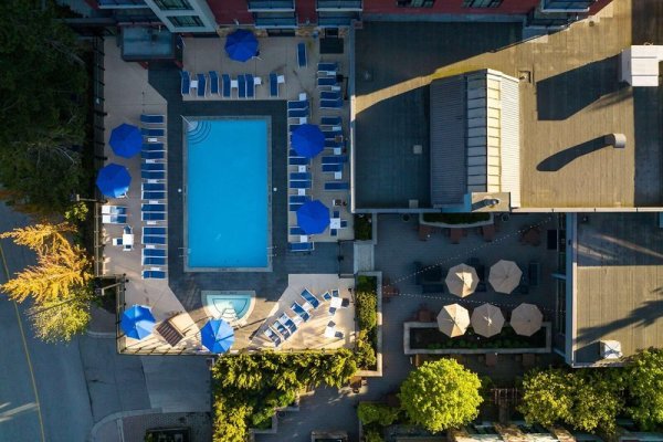 Hilton Whistler Resort & Spa