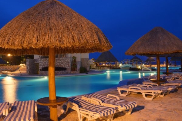 Grand Park Royal Luxury Resort Cancun