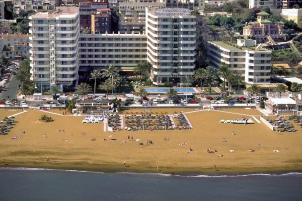 Hotel Apartamentos Bajondillo
