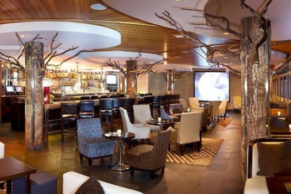 The Edgewater Hotel