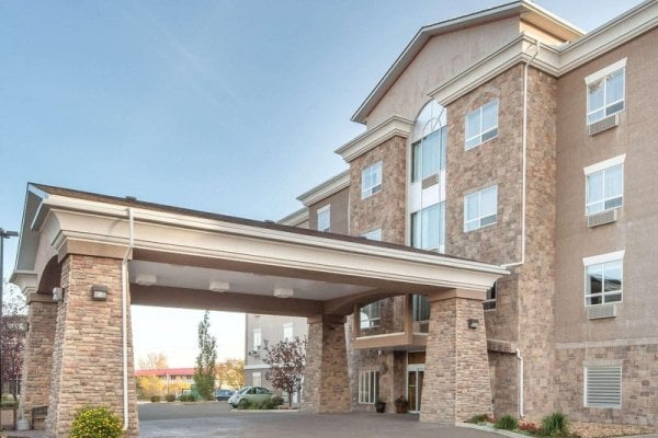 Ramada Drumheller Hotel & Suites