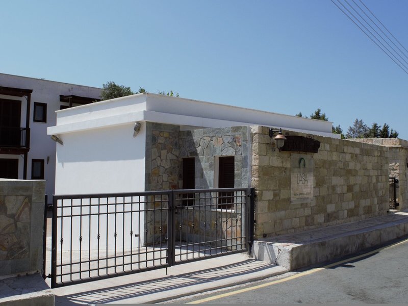 Lasa Heights Hotel