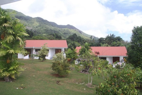 Daniella's Bungalows