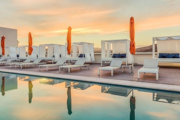 Hampton Inn & Suites by Hilton Los Cabos