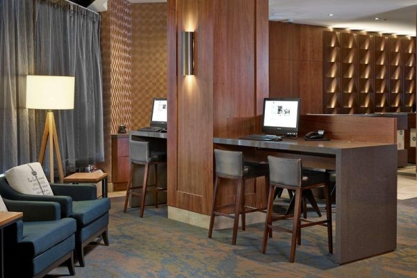 Doubletree by Hilton Hotel & Conference Centre Regina