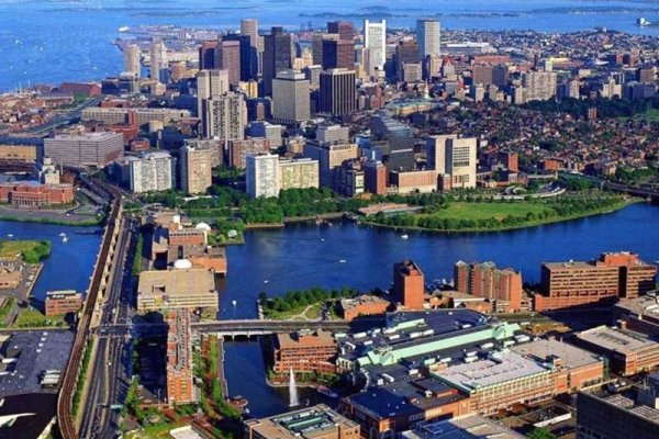 Red Roof Plus Boston Logan