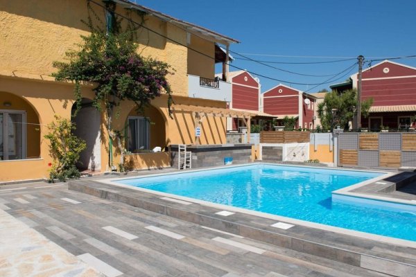 Kormoranos Hotel