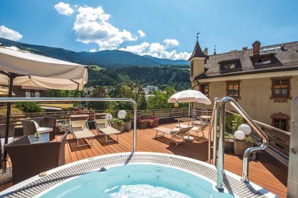 AlpineCityWellness Hotel Dominik