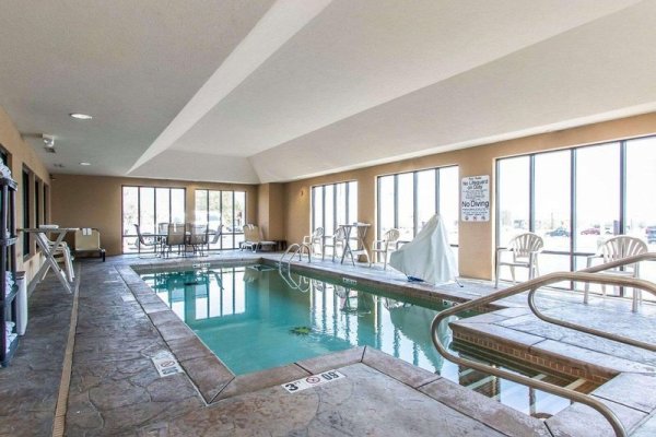 Comfort Inn & Suites Quail Springs