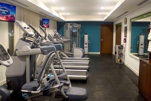 Hampton Inn by Hilton Merida
