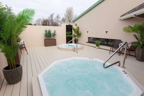 Best Western White Horse
