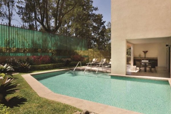 Hyatt Place San Jose/Pinares