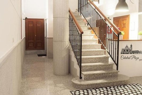 Apartamentos Granada Catedral Plaza 3000