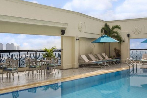 Renaissance Riverside Hotel Saigon