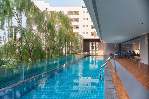 Aster Hotel And Residence