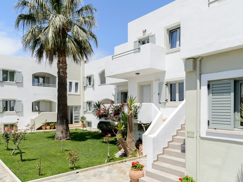 Angela Studios & Apartments