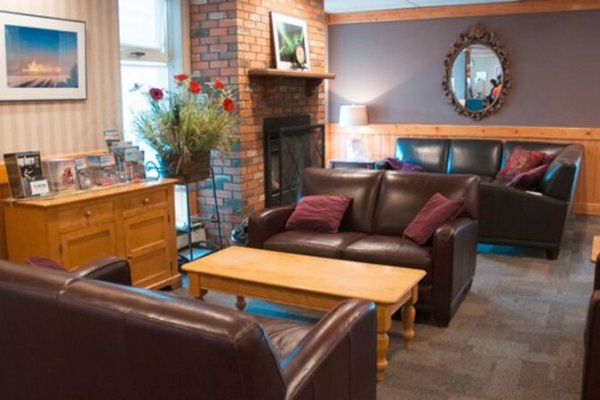 Coast High Country Inn