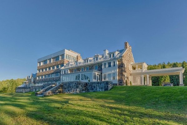 Stonehaven Le Manoir