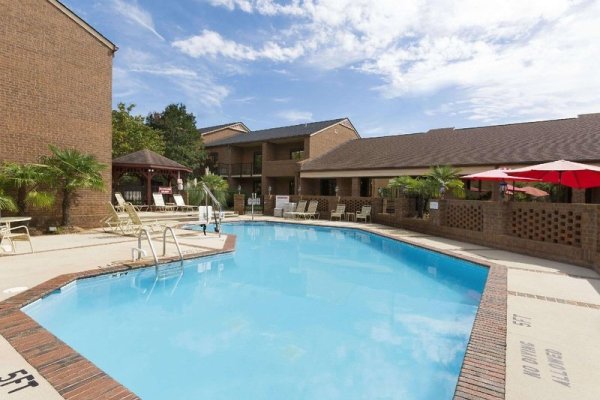 Ramada Raleigh