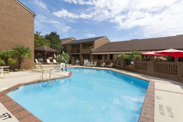 Ramada Raleigh