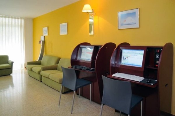 Hotel Esmeraldas