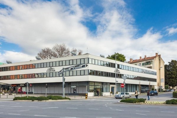 Hotel Corner