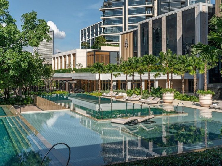 Four Seasons Hotel Bangkok at Chao Phraya River