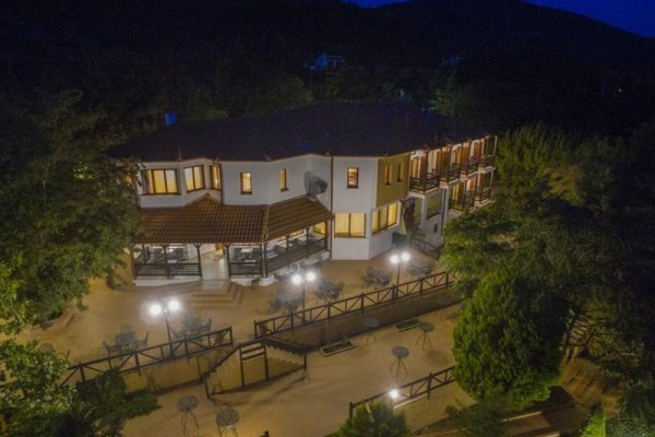 Roxani Country House Resort