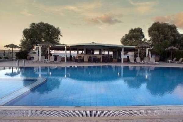 Alexia Beach Hotel